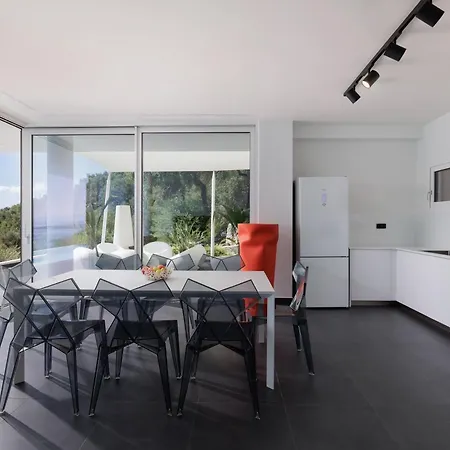 Anax * Nisaki (Corfu)